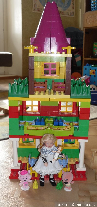 Санни. Почти Алиса в стране чудес