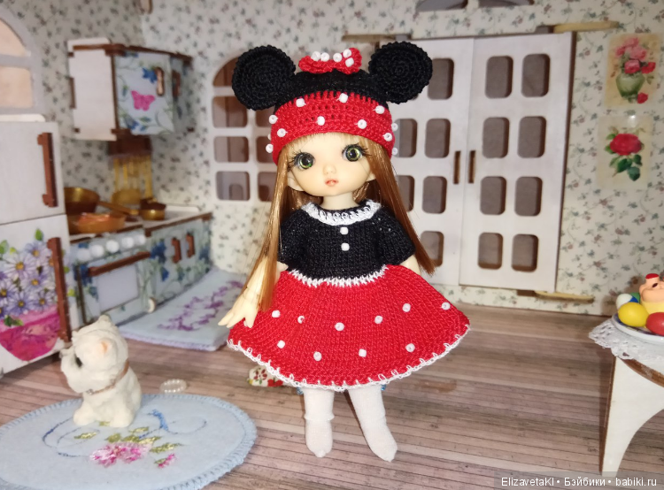 А кто это у нас такой разный