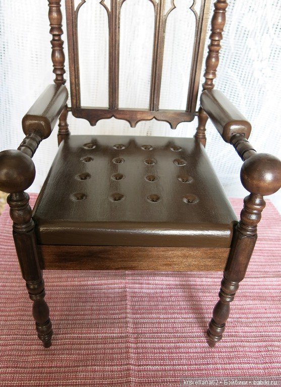 Трон в готическом стиле — Мебель для кукол и домиков: фото