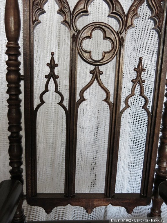 Трон в готическом стиле — Мебель для кукол и домиков: фото