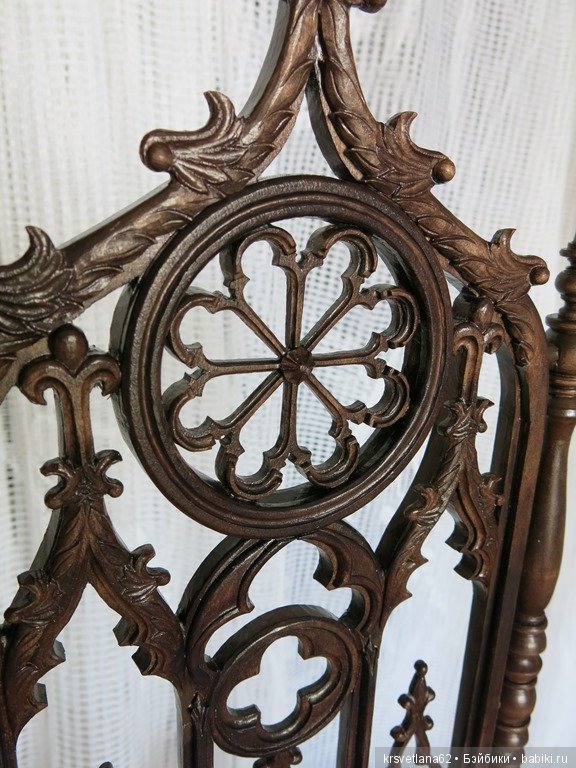 Трон в готическом стиле — Мебель для кукол и домиков: фото