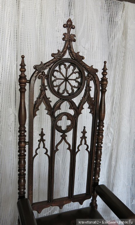 Трон в готическом стиле — Мебель для кукол и домиков: фото