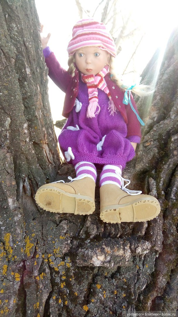 Лола Цвергназе встречает весну