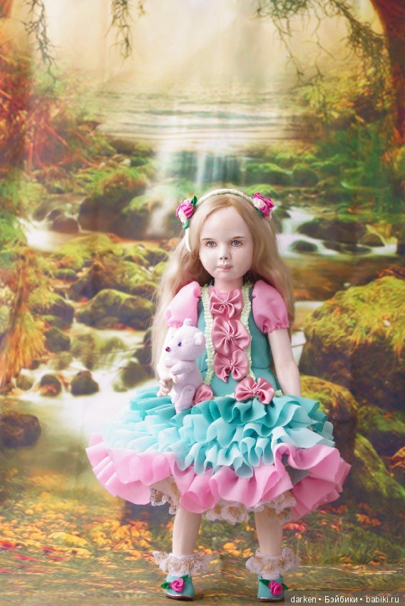 Фарфоровая почти шарнирная кукла (фото 5)