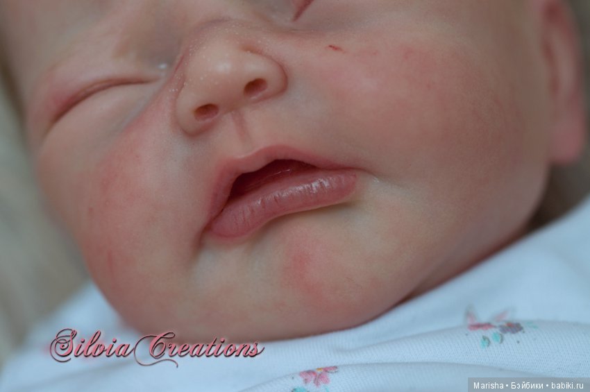 Lucia, скульптор Adrie Stoete, автор прототипа Silvia Ezquerra