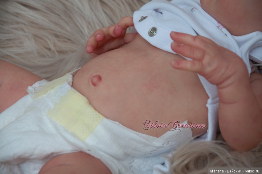 Lucia, скульптор Adrie Stoete, автор прототипа Silvia Ezquerra