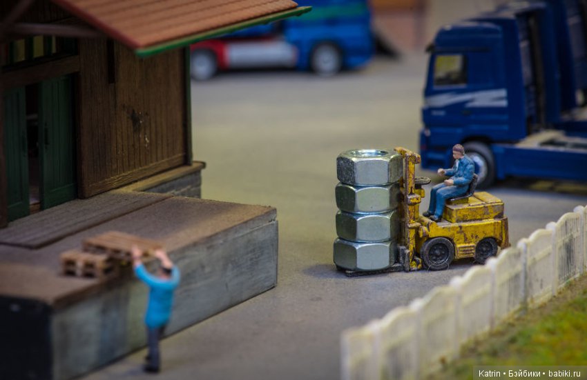 Крошечные миры Питера Чаквари (фото 4)