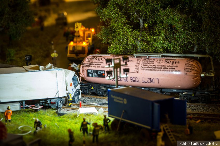 Крошечные миры Питера Чаквари (фото 8)