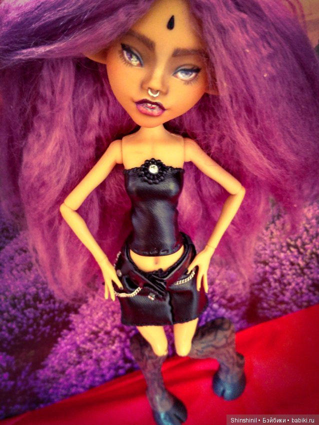 Сатирша из подделки Монстр Хай (фото 2)