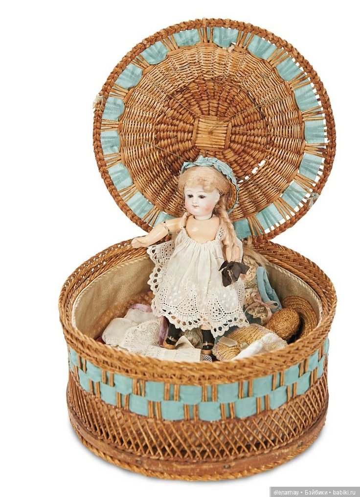 Куколки с приданым — Всё об антикварных куклах: история