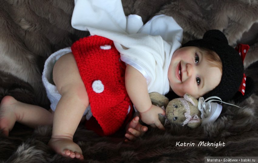 Juliana скульптора Ping Lau, автор прототипа Katrin McKnight