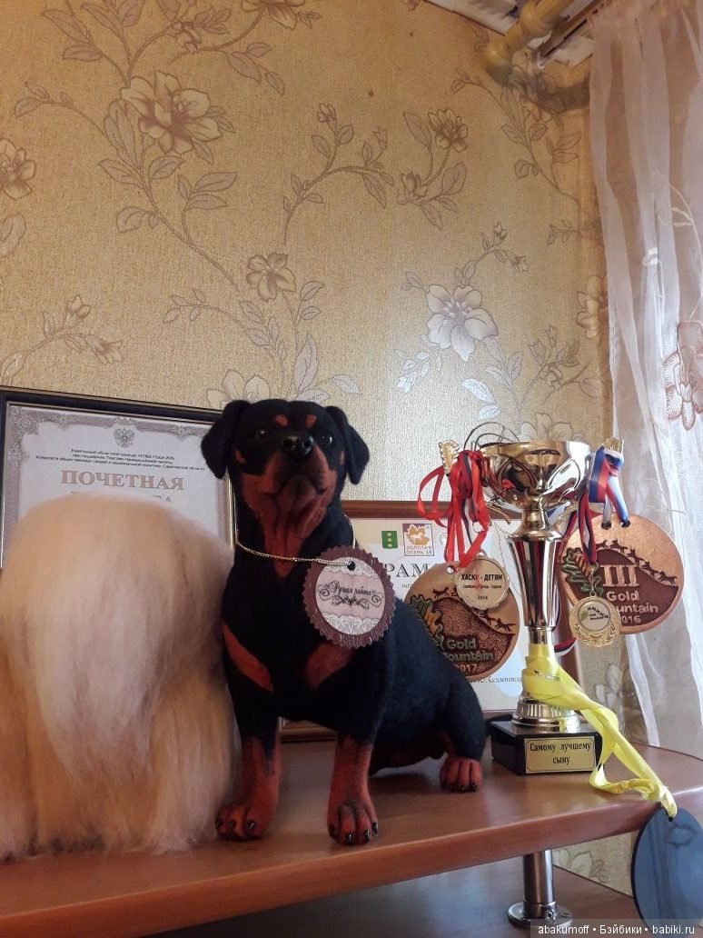 Ротвейлер из шерсти — Валяные игрушки из шерсти: сухое валяние (фото 8)