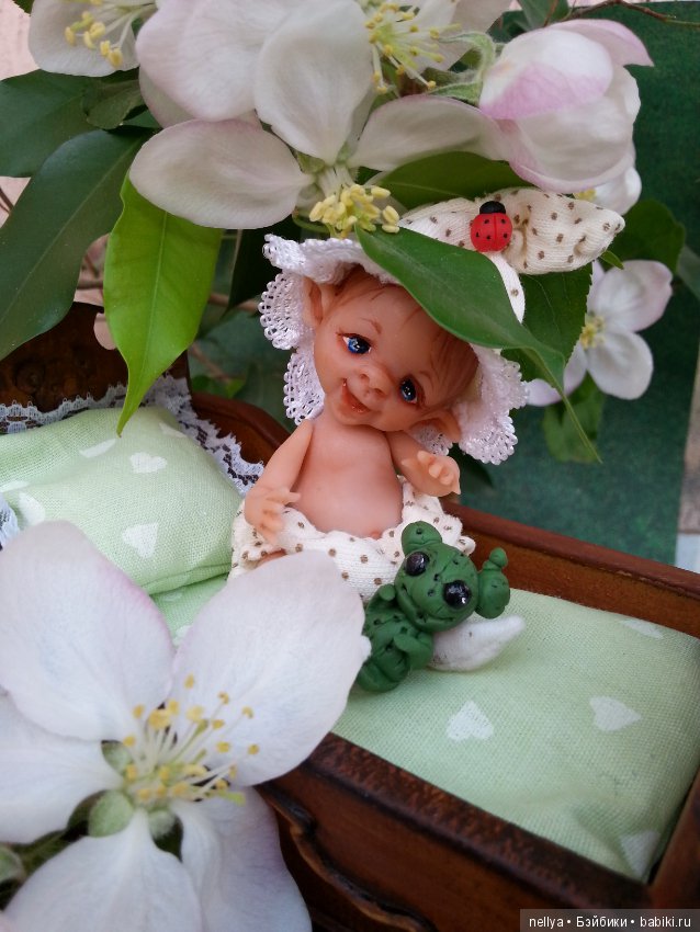 Весенний гномик Тосик — Авторские миниатюрные куклы: лепка (фото 6)