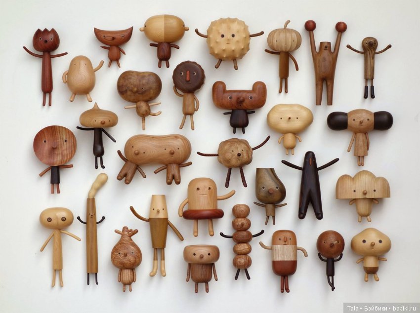 Причудливые мультяшные скульптуры из дерева (фото 7)
