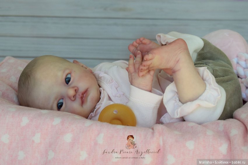 Tony скульптора Gudrun Legler, автор прототипа Sandra Picaro Angelkovich