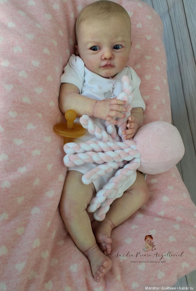 Tony скульптора Gudrun Legler, автор прототипа Sandra Picaro Angelkovich