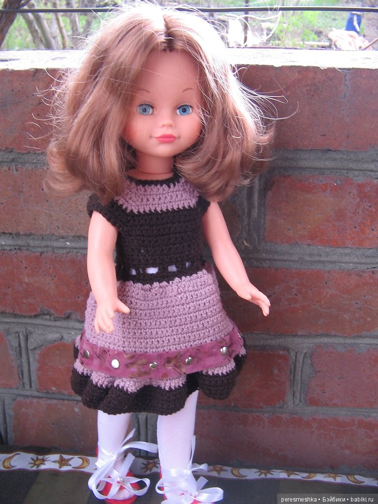 Весенний променад или девушки с характером