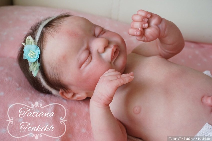 Новорожденная крошка Америкус