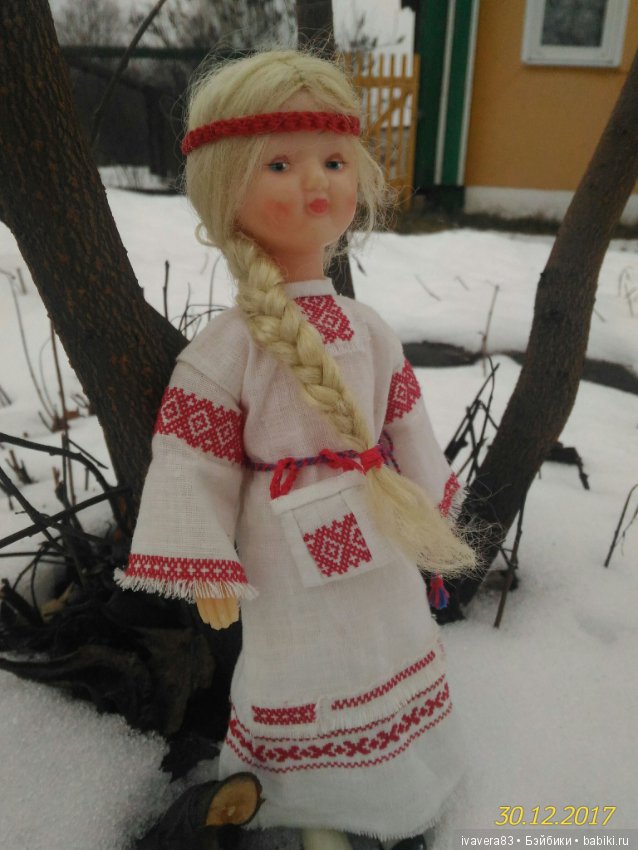 Советская кукла 60-х годов в славянской рубахе (фото 8)