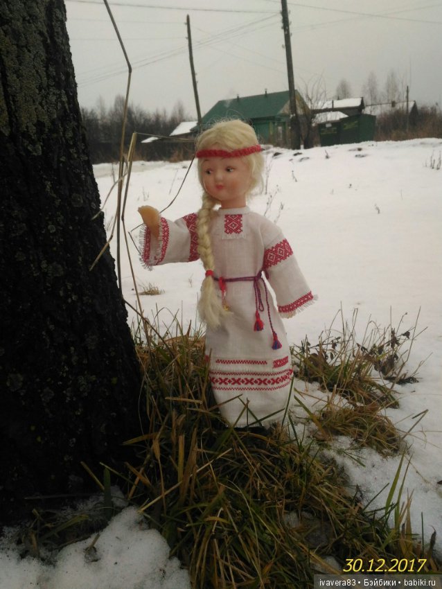 Советская кукла 60-х годов в славянской рубахе (фото 6)
