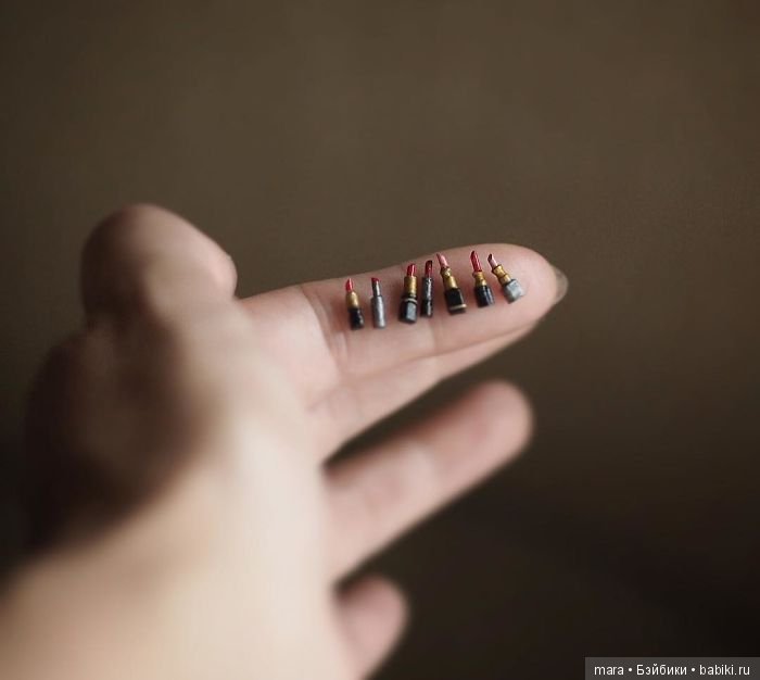 Невероятная мебель для кукольных домиков