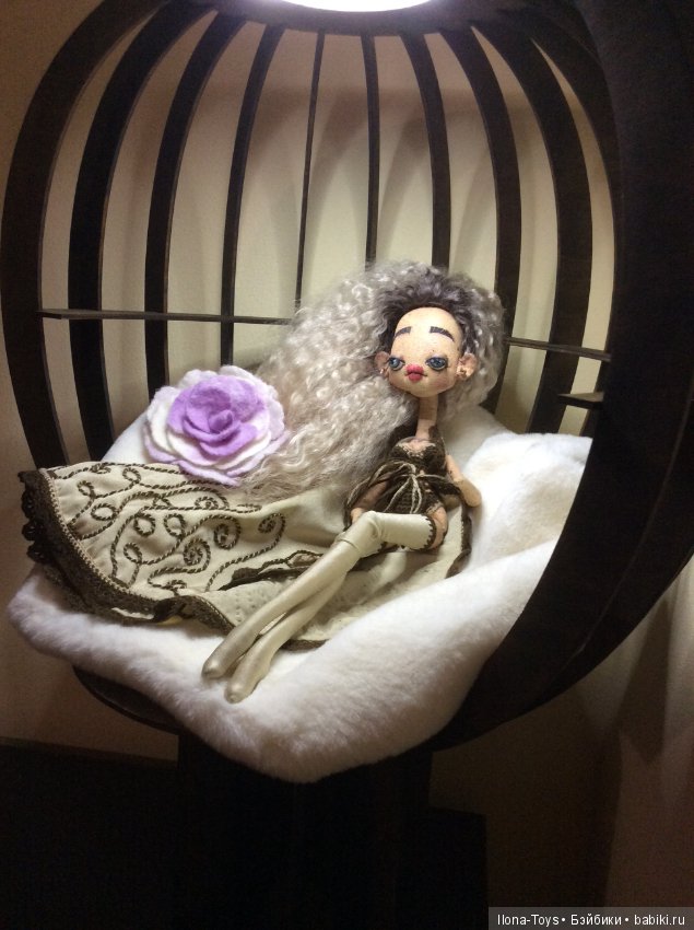 Авторская, текстильная кукла от LEROOSH