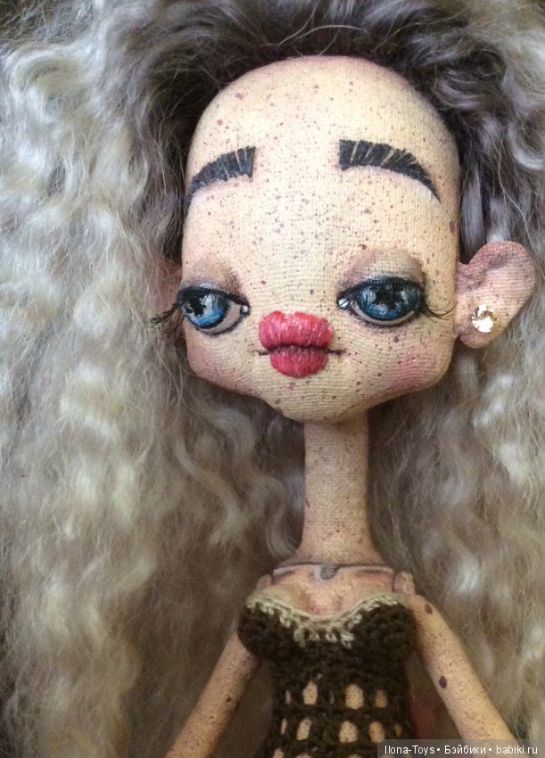 Авторская, текстильная кукла от LEROOSH