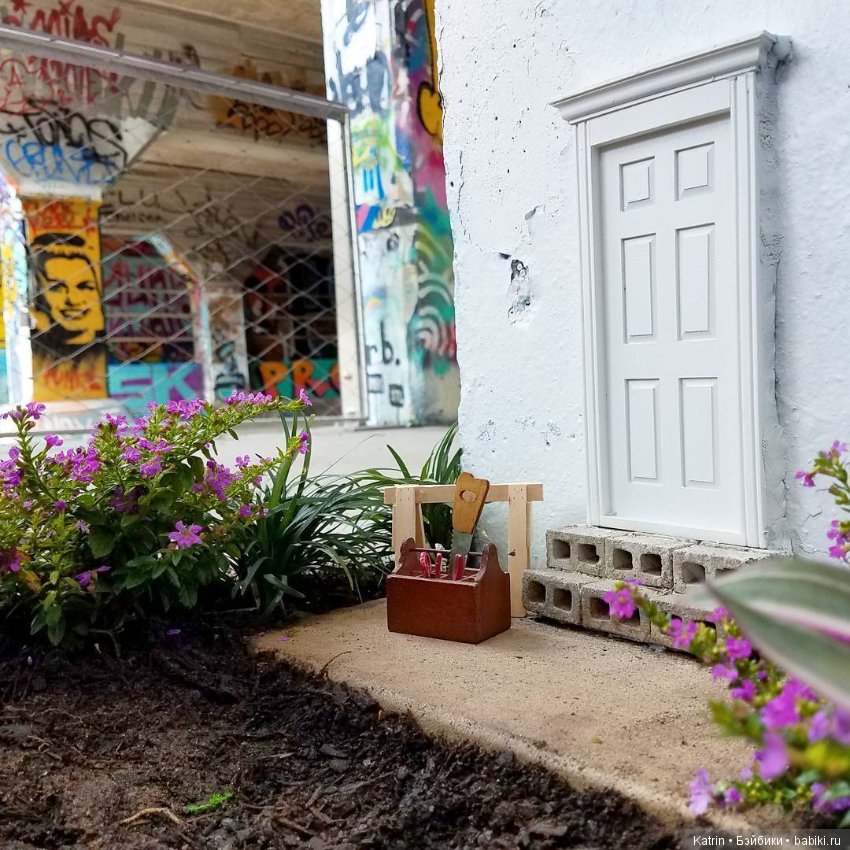 Миниатюрные двери на улицах Атланты (фото 3)