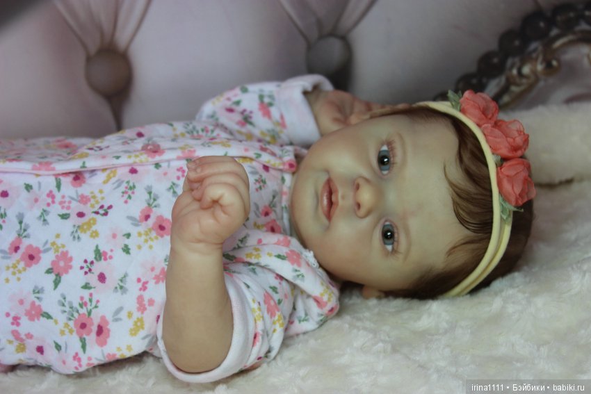Малышка создана из распроданного молда Ларри