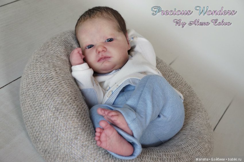 Realborn Landon awake by Bountiful Baby, автор Alexa Calvo Cabet