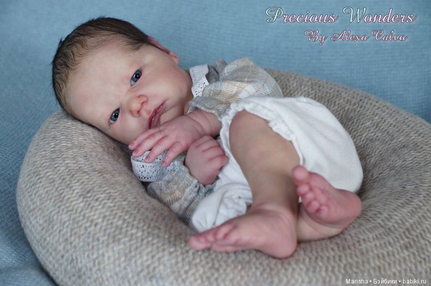 Realborn Landon awake by Bountiful Baby, автор Alexa Calvo Cabet