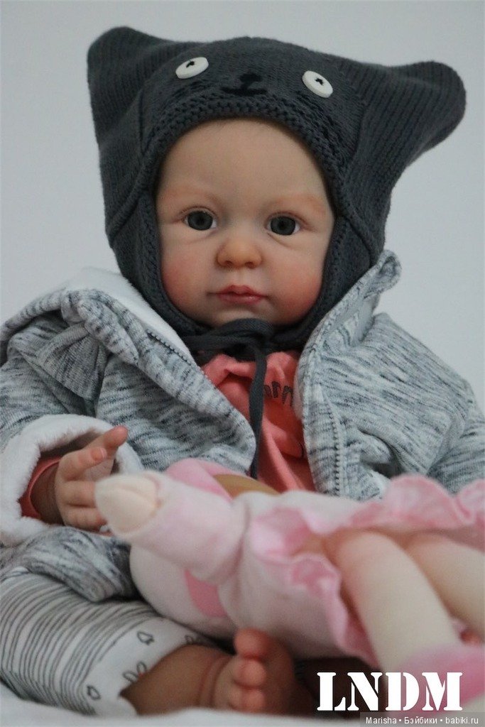 Sophie скульптора Ann Timmerman, автор прототипа детская La Nurserie de Marie