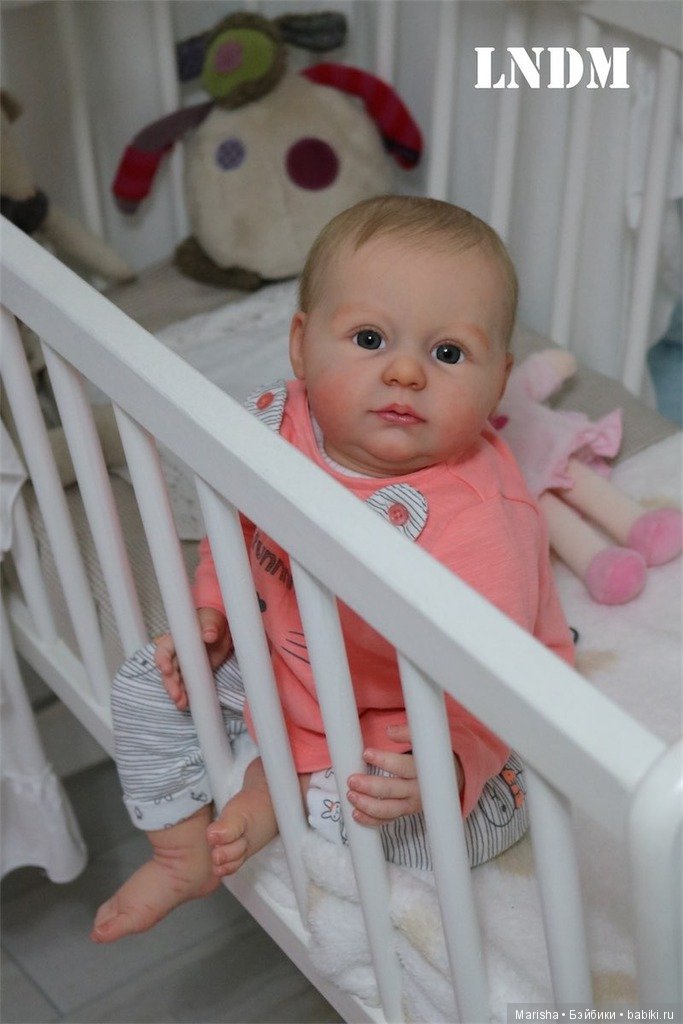 Sophie скульптора Ann Timmerman, автор прототипа детская La Nurserie de Marie