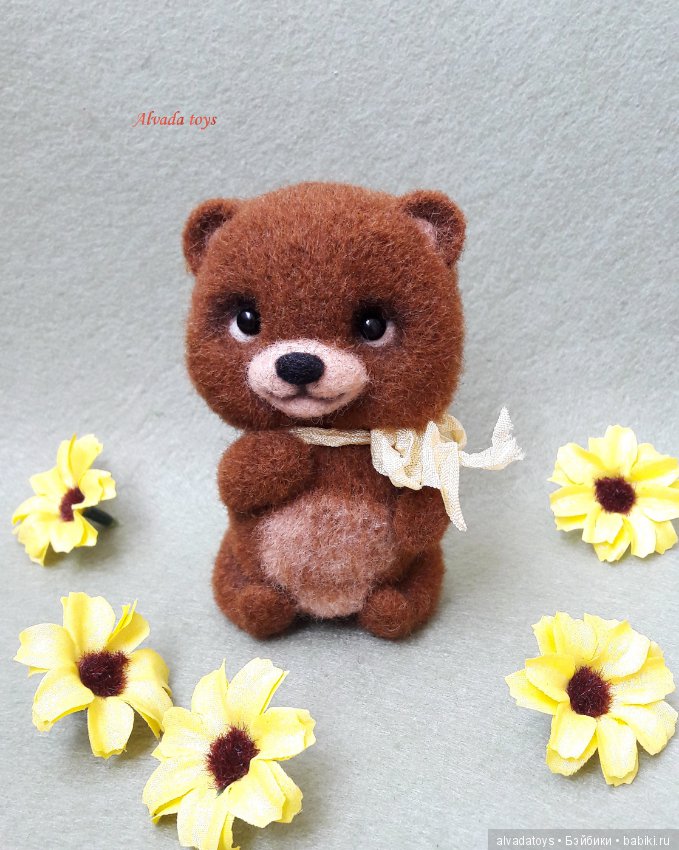 Мишка — Валяные игрушки из шерсти: сухое валяние (фото 4)