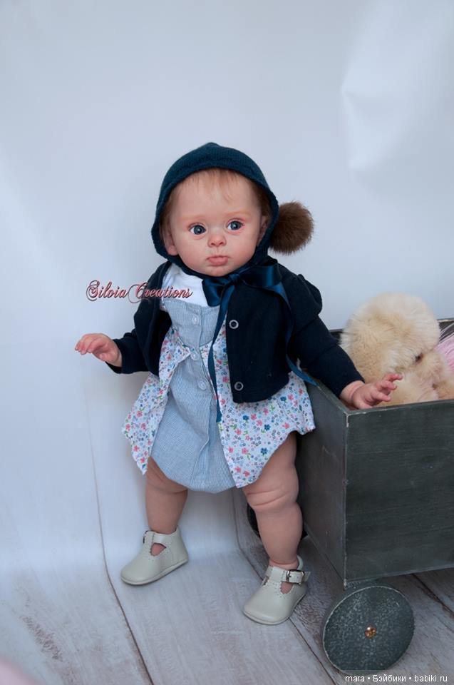 Adelaide от скульптора Andrea Arcello, автор прототипа Silvia Ezquerra