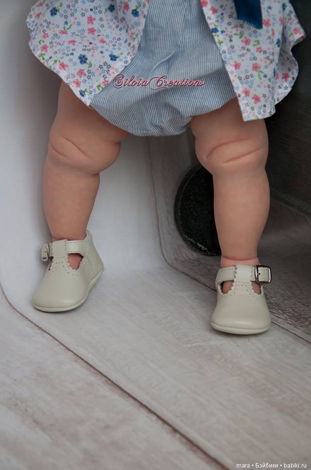 Adelaide от скульптора Andrea Arcello, автор прототипа Silvia Ezquerra