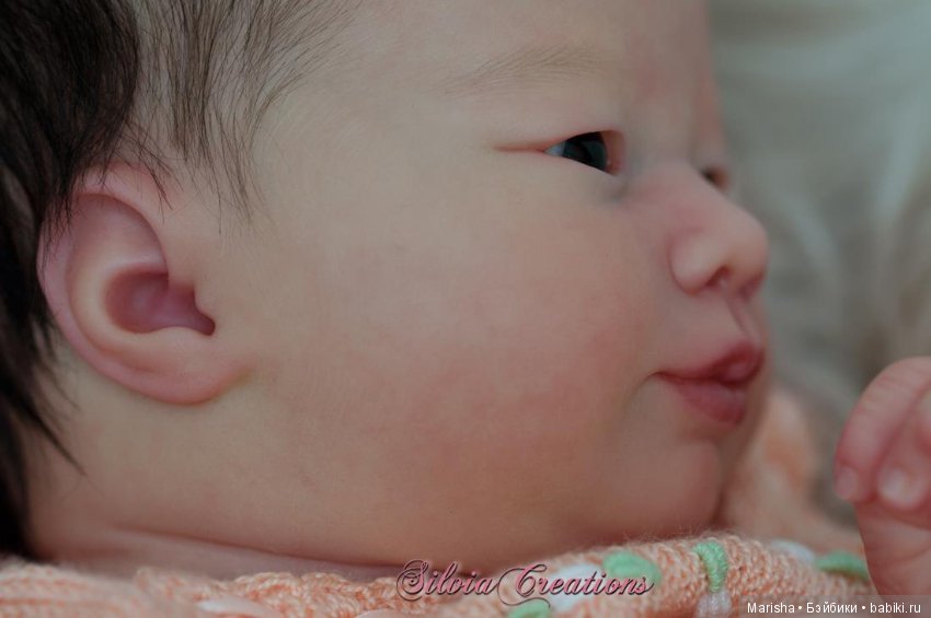 Realborn Laila awake, автор прототипа Silvia Ezquerra