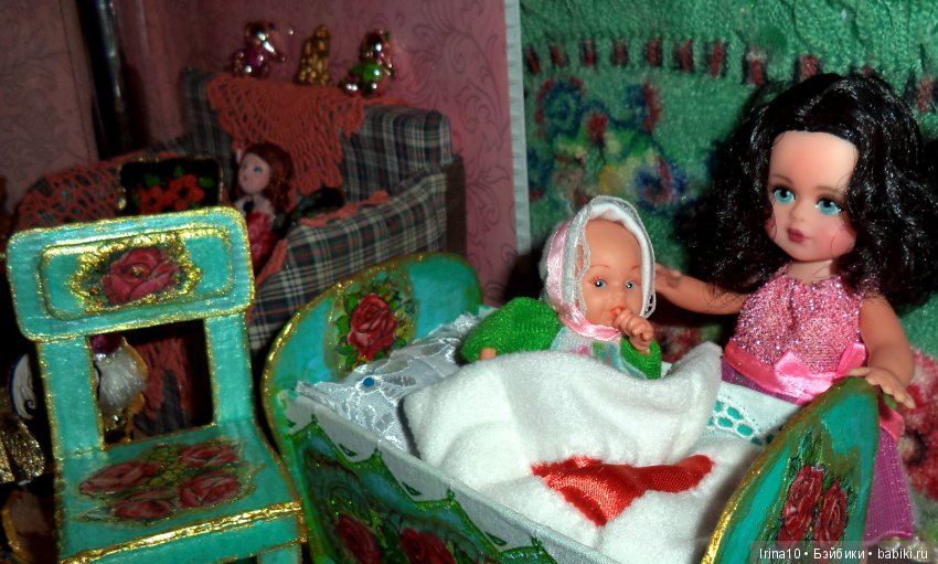 Колыбелька и стульчик в стиле ретро