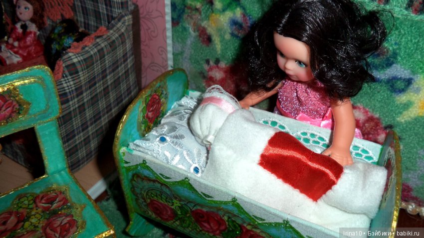 Колыбелька и стульчик в стиле ретро