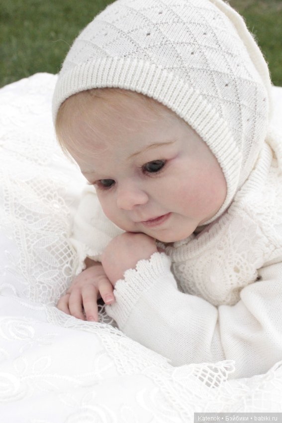 Малышка Грета. Скульптор Andrea Arcello