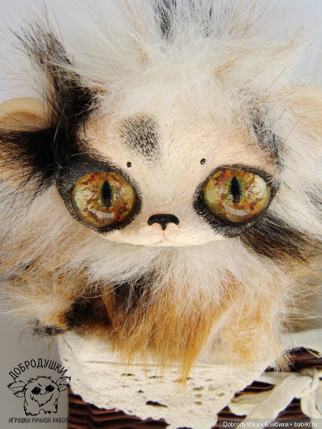 Котенок Чумачечинка — Игрушки в смешанной технике (мех и глина): Арт