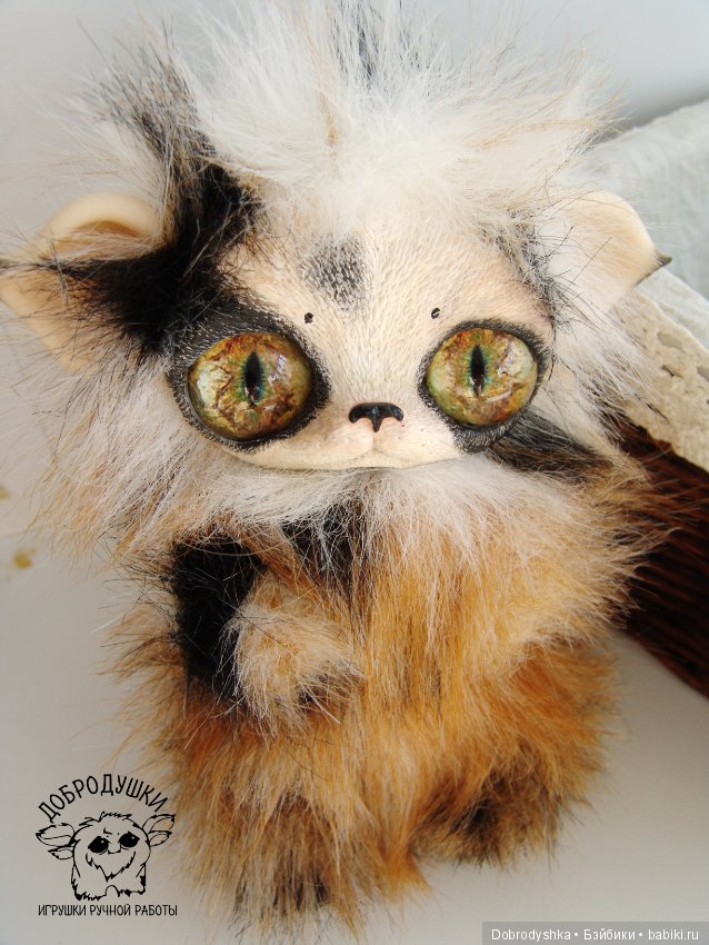 Котенок Чумачечинка — Игрушки в смешанной технике (мех и глина): Арт (фото 2)