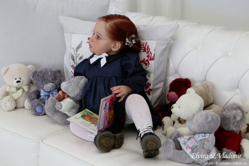 Ella May, скульптор Jannie de Lange, художник Кулигин Владимир