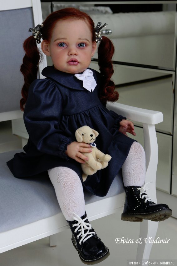 Ella May, скульптор Jannie de Lange, художник Кулигин Владимир