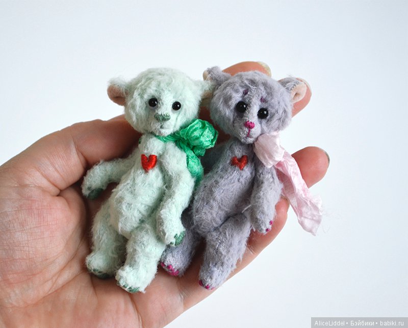 Два медведя и кот-авантюрист