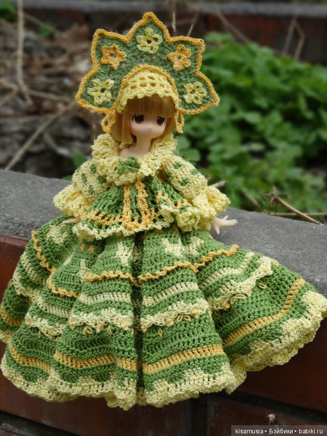 Неожиданный образ для маленькой японской куклы (фото 4)