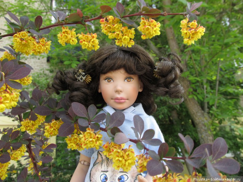 Отличная погодка. ЛиЭнночки на прогулке