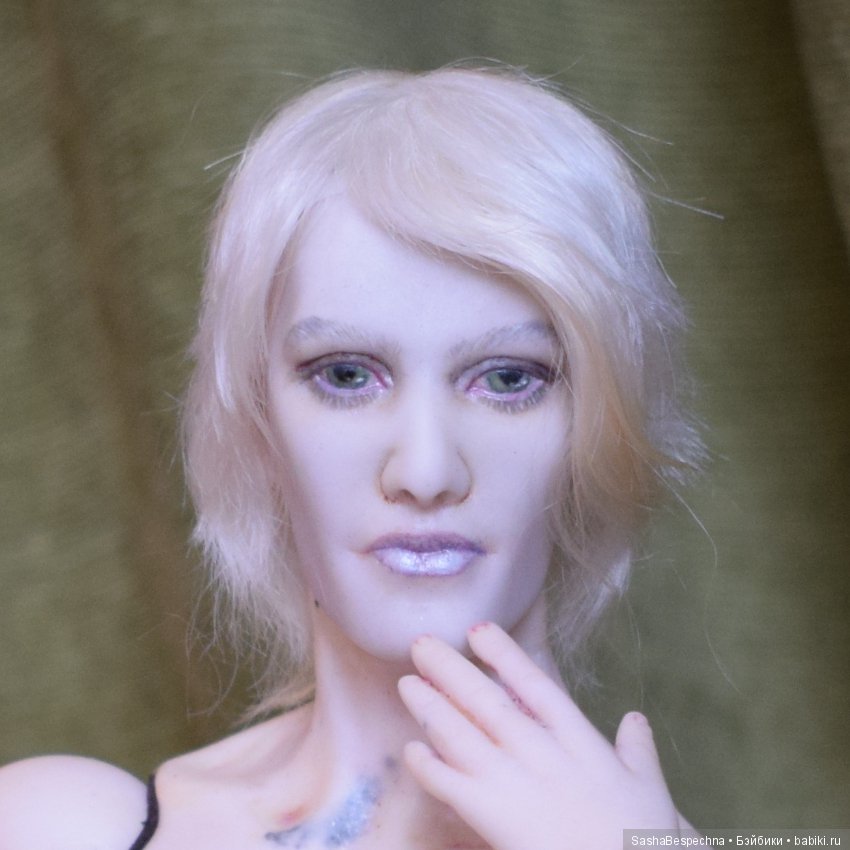 Когда ждёшь принца, а приходит зомби или вампир. Мой первый фарфоровый парень