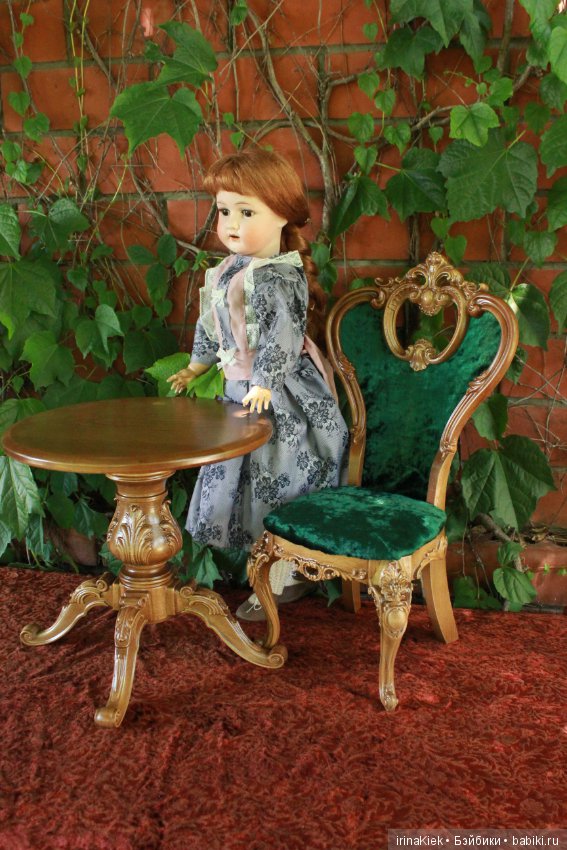 Приглашаю в гости! Столик и стульчик из бука