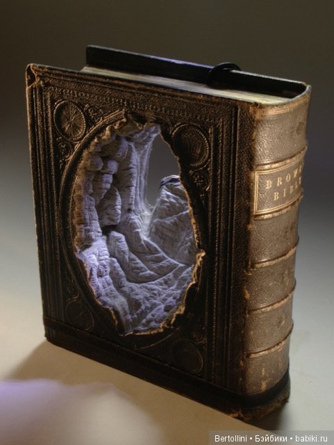 Вырезанные миры Гая Лараме